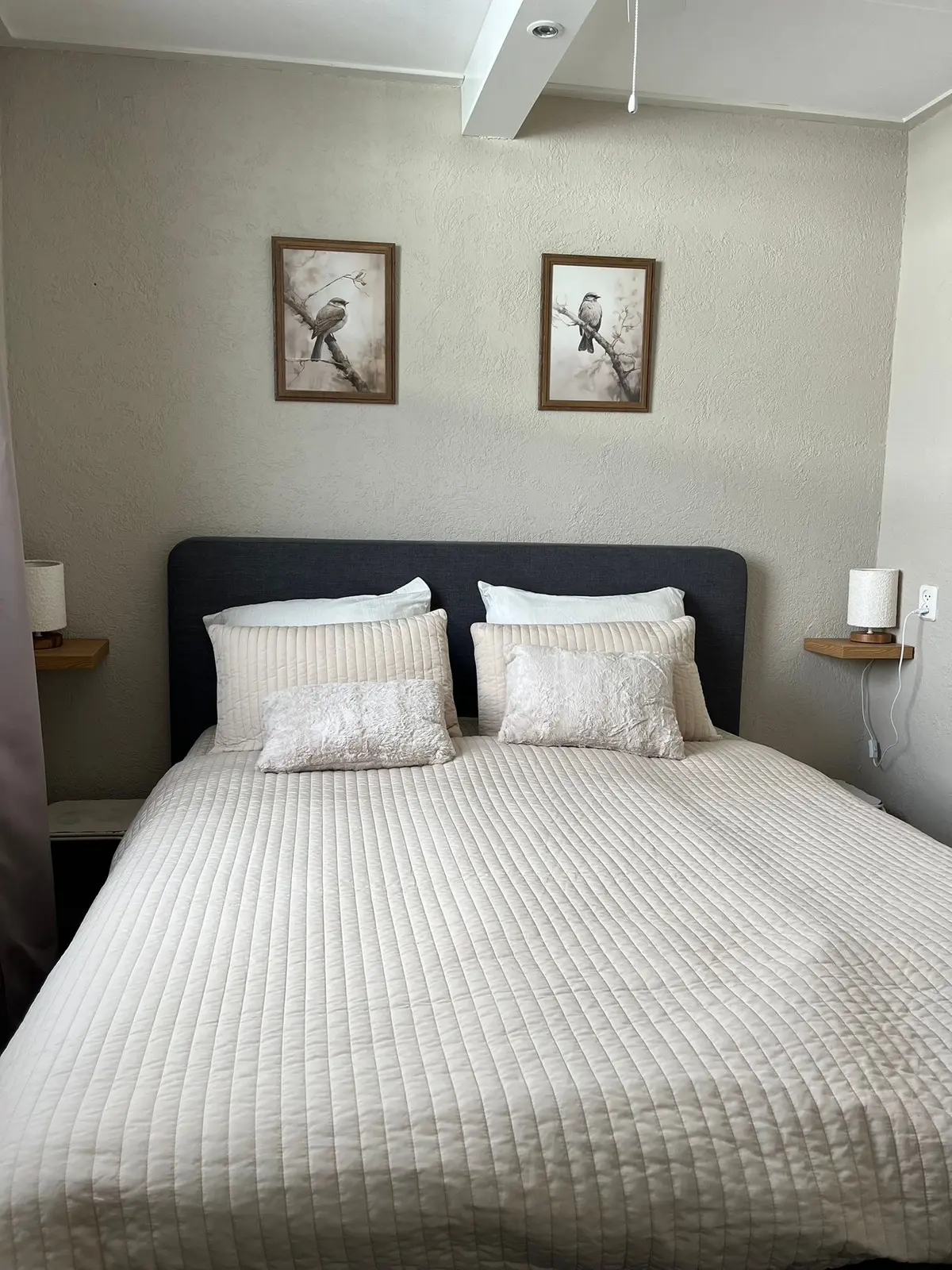 Tweepersoonsbed in B&B Bij Kaatje Thuis in Emmen
